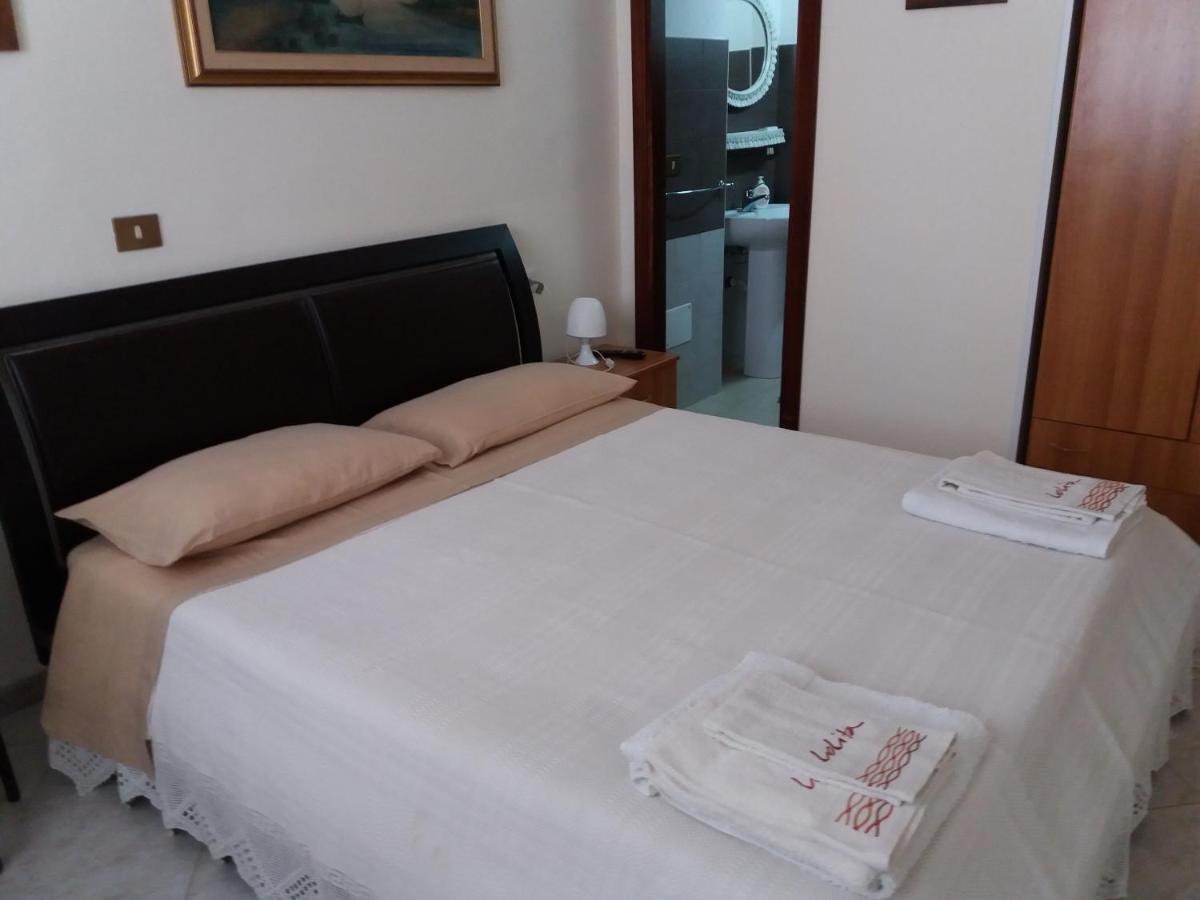 B&B Villa Pegaso Фонтане-Бьянке Экстерьер фото